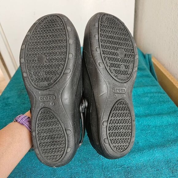 Crocs Mercy work clogs Size W7 - Picture 4 of 7